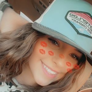 Meet your Posher, Kylie